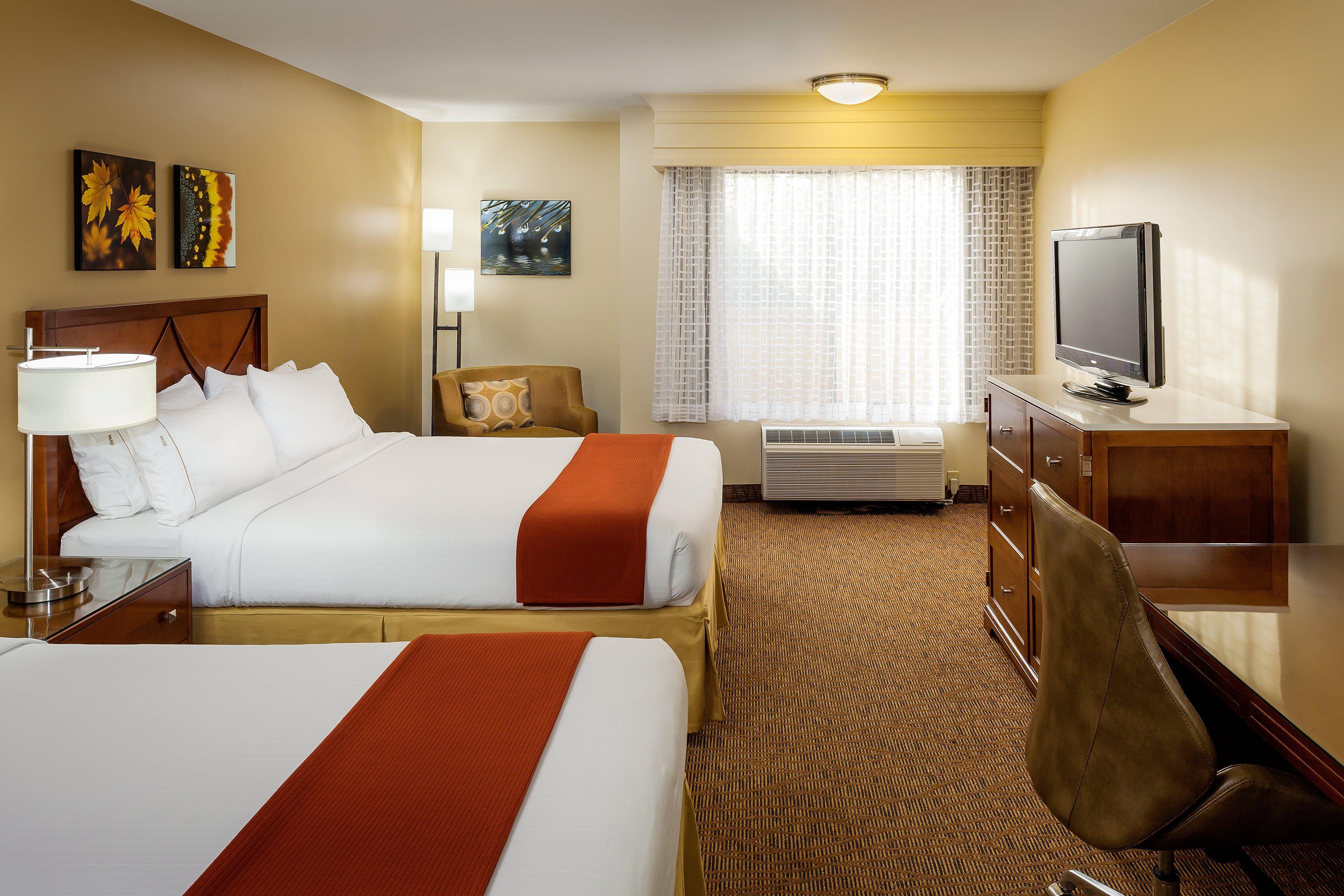 Holiday Inn Express Simi Valley By Ihg Экстерьер фото